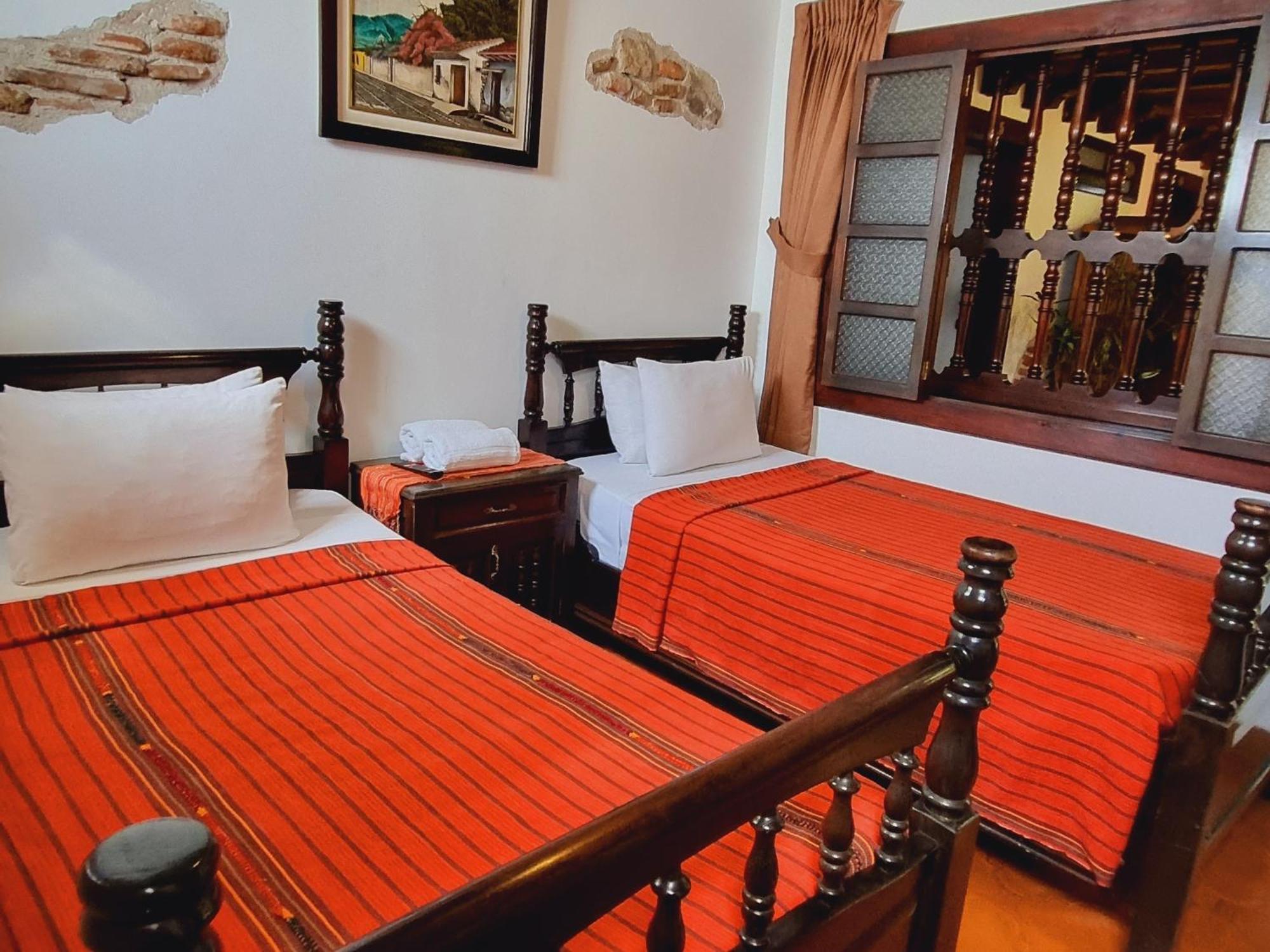 La Quinta Santa Lucia Hotel Antigua Ruang foto